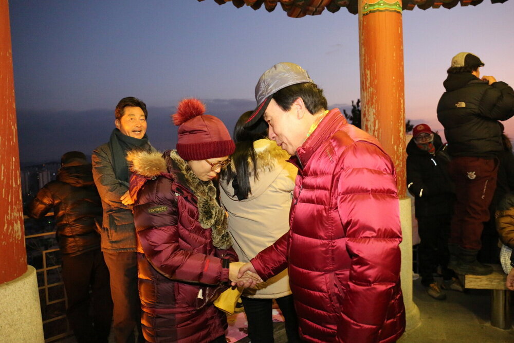 박홍률 목포시장과 찍은 사진.
