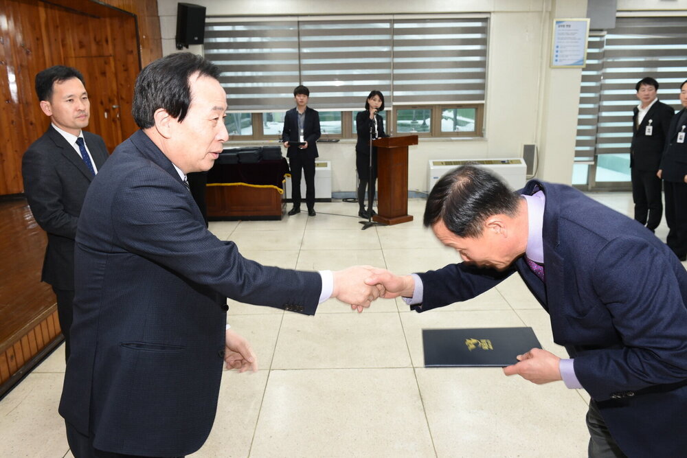 박홍률 목포시장 임용장 전달.