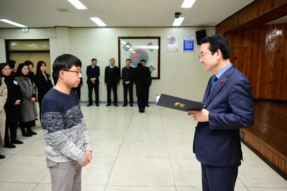 2019년도 상반기 6급이하 정기인사 임용장교부-3