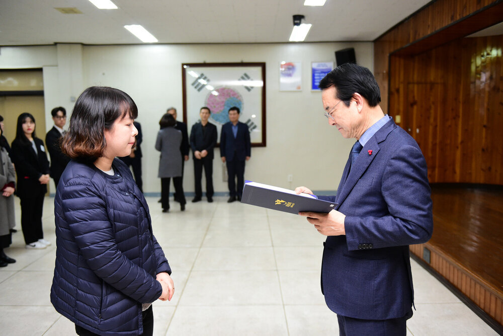 2019년도 상반기 6급이하 정기인사 임용장교부-3