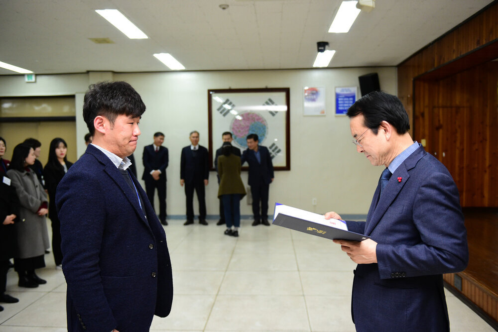 2019년도 상반기 6급이하 정기인사 임용장교부-3