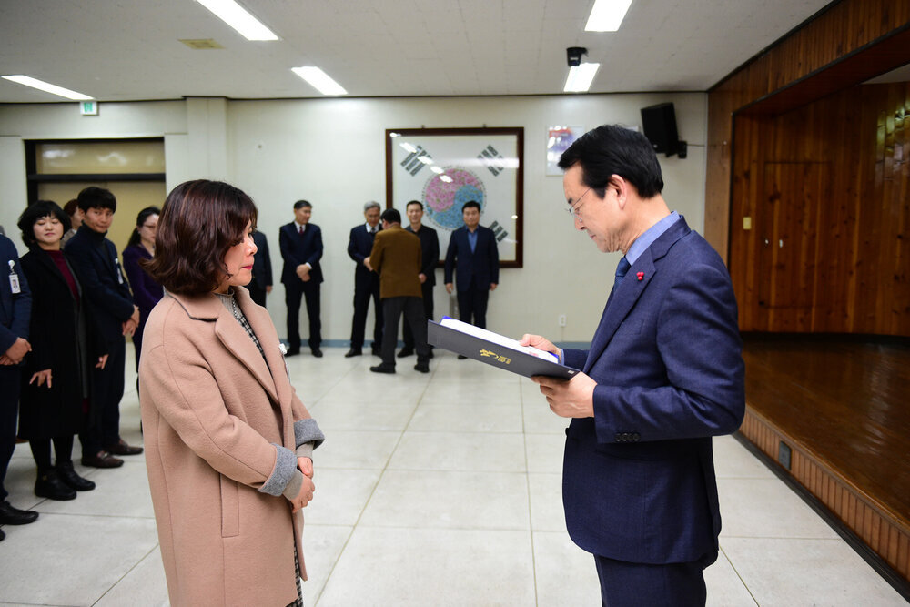 2019년도 상반기 6급이하 정기인사 임용장교부-5