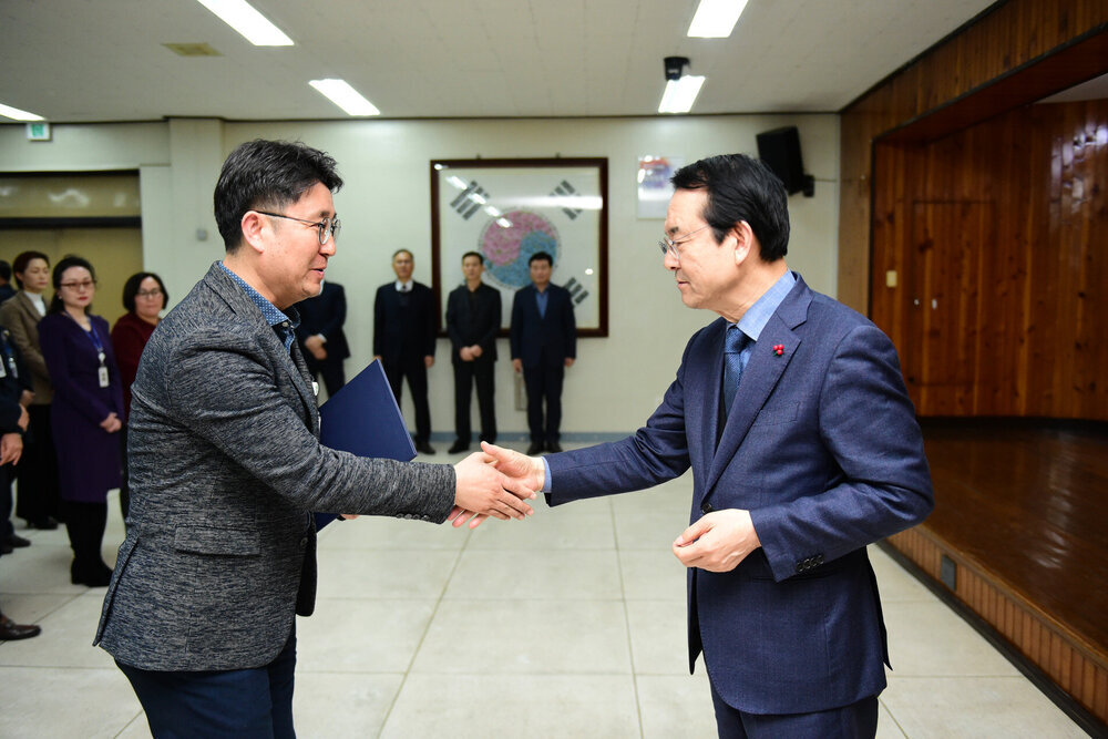 2019년도 상반기 6급이하 정기인사 임용장교부-5