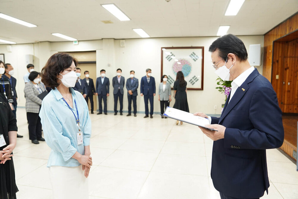 2021년도 하반기 4급 이하 정기인사 임용장 수여식 -1