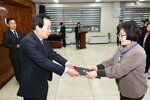 박홍률 목포시장 임용장 전달.